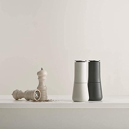 CAFFIA Salt Pepper Grinder Set