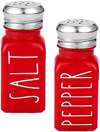 2Pcs Salt and Pepper Shakers with Words Printed